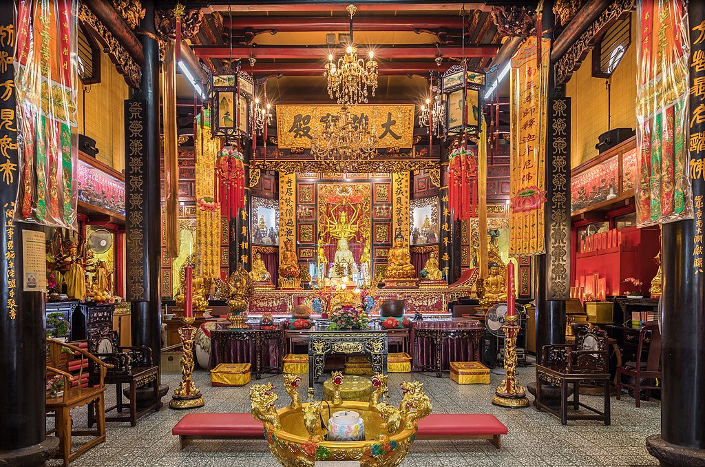 Leong San See temple